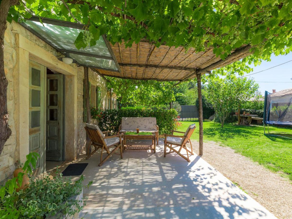 Holiday Home Hrelja - Roj418 By Interhome Zminj Bagian luar foto