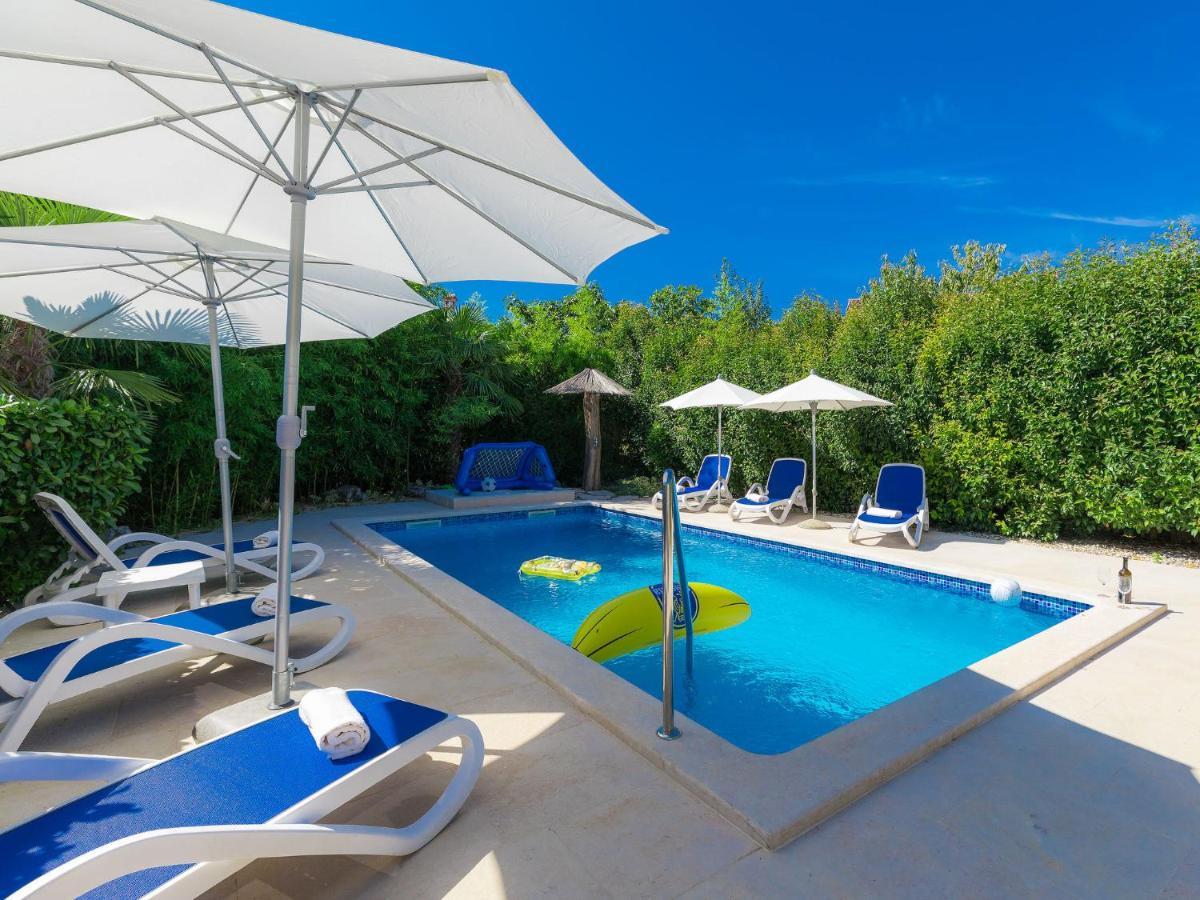 Holiday Home Hrelja - Roj418 By Interhome Zminj Bagian luar foto
