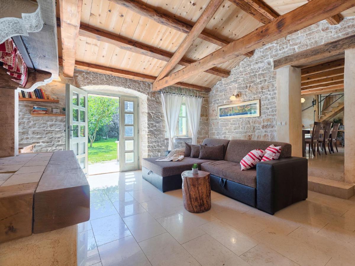 Holiday Home Hrelja - Roj418 By Interhome Zminj Bagian luar foto